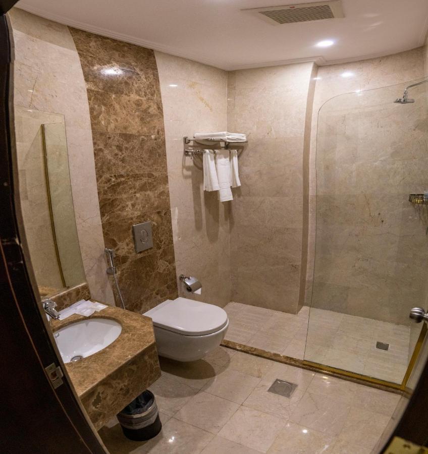 Seven Gardens Hotel Ta'if Esterno foto